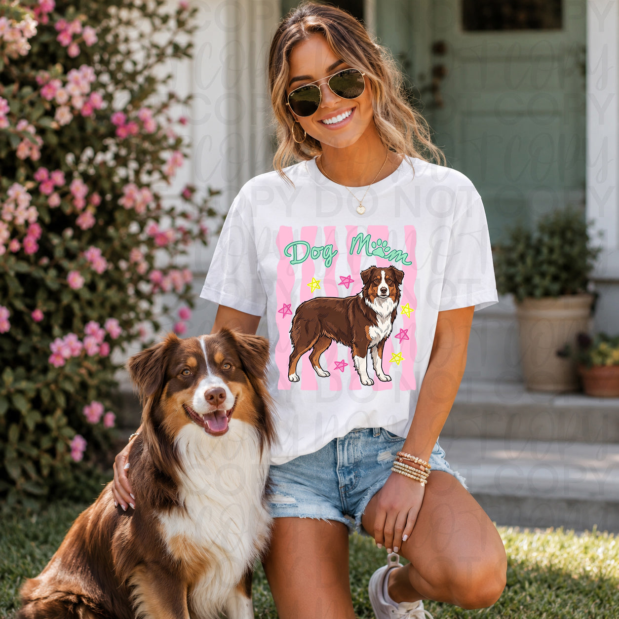 Australian Shepherd Dog Mom Graphic T-Shirt